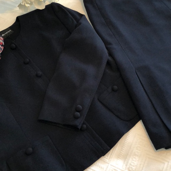 Sag Harbor 3-Piece Skirt Suit - Picture 4 of 8